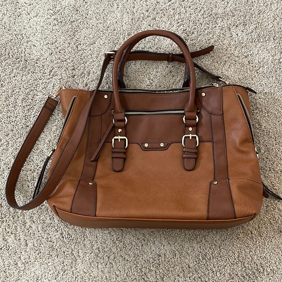 Handbags - Elegant Brown Leather Tote Bag